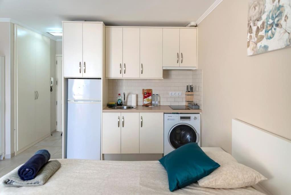 First Line Ocean View Studio Пуерто де Сантяго Екстериор снимка